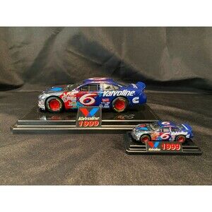 Die-Cast 1:24 & 1:64 Scale Mark Martin #6